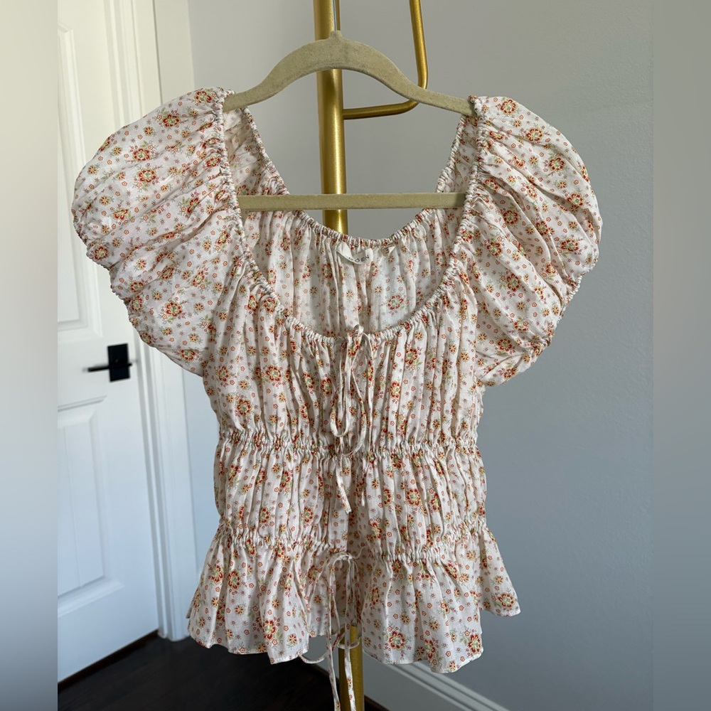 Dôen Floral Puff Sleeve Top